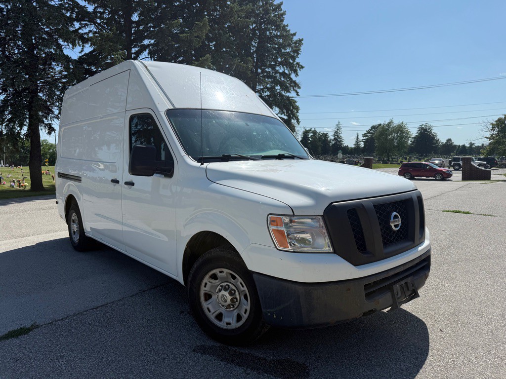2012 Nissan NV Image 4