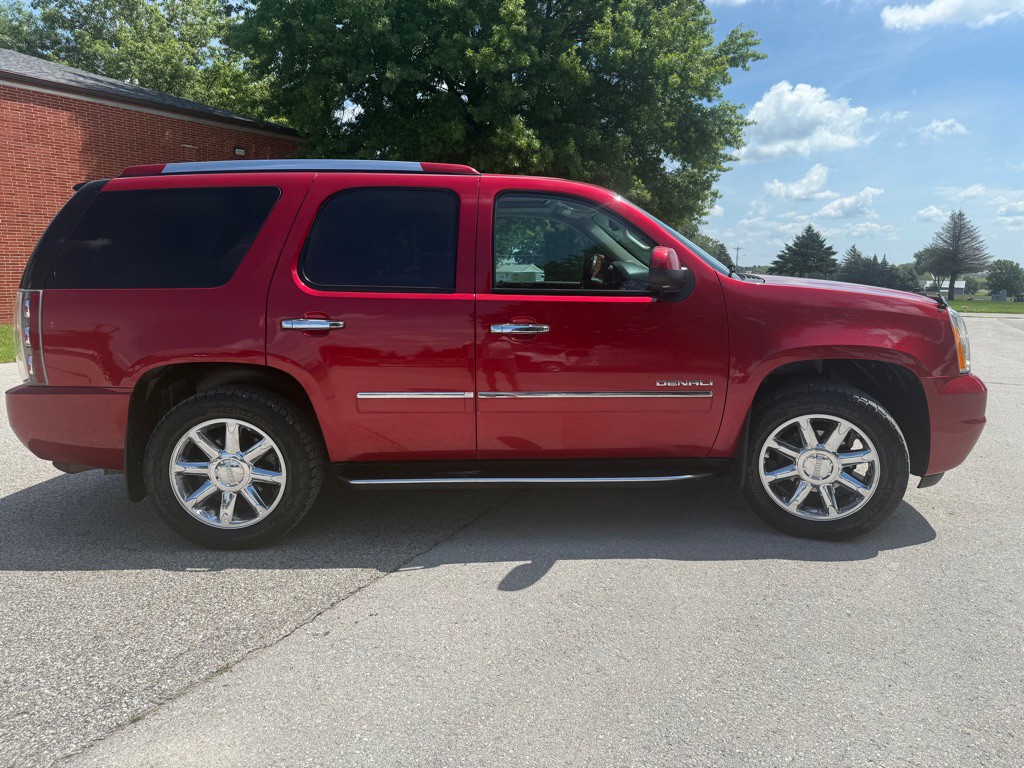 2012 GMC Yukon Image 4