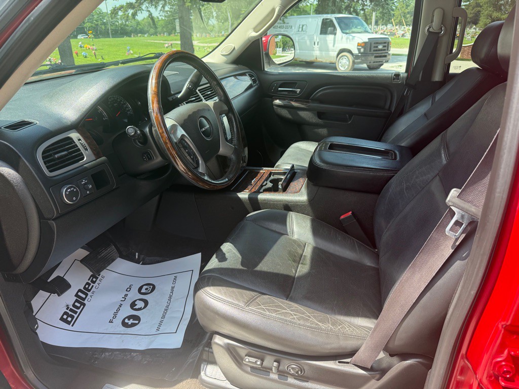 2012 GMC Yukon Image 13