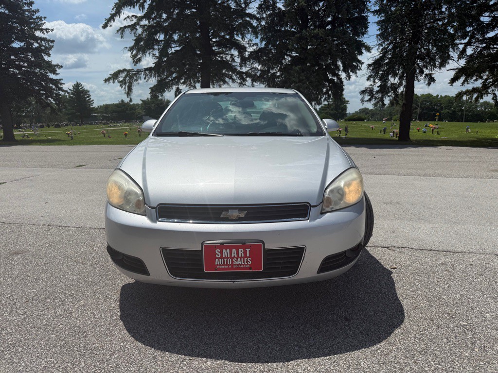 2010 Chevrolet Impala Image 3