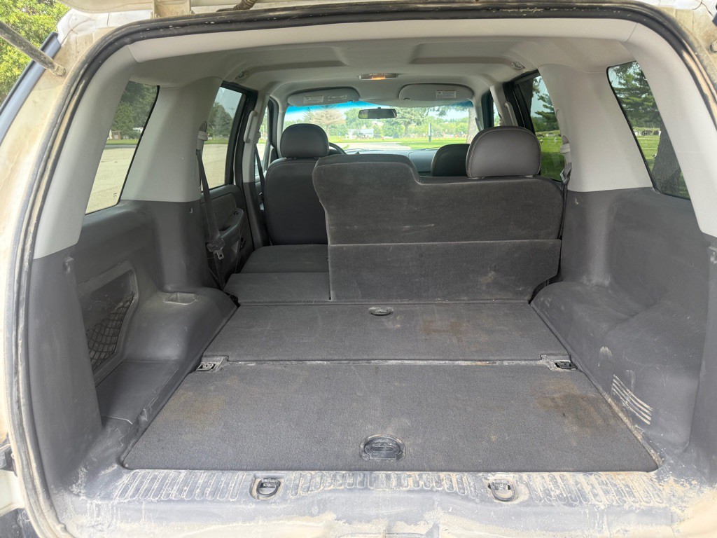 2005 Ford Explorer Image 9