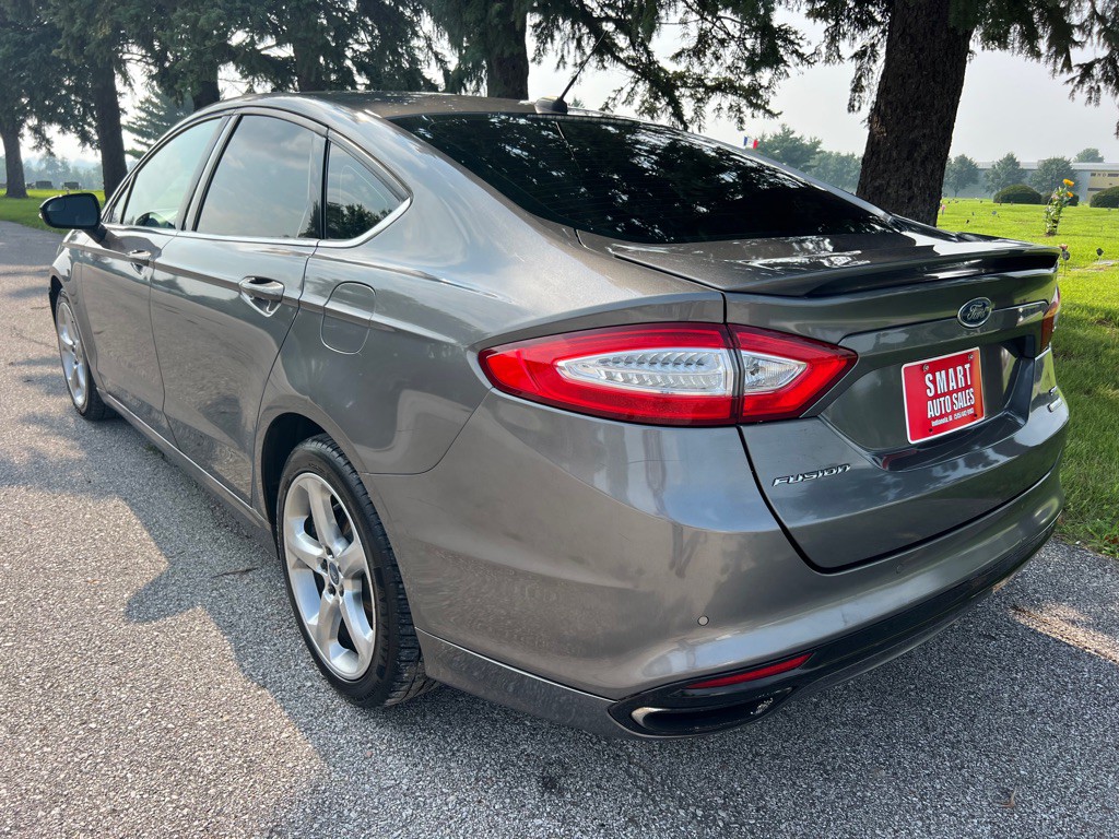2013 Ford Fusion Image 3