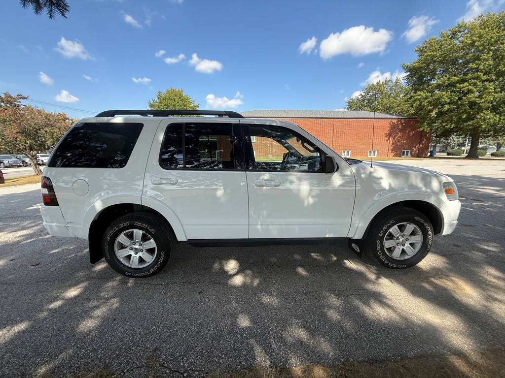 2009 Ford Explorer Image 5