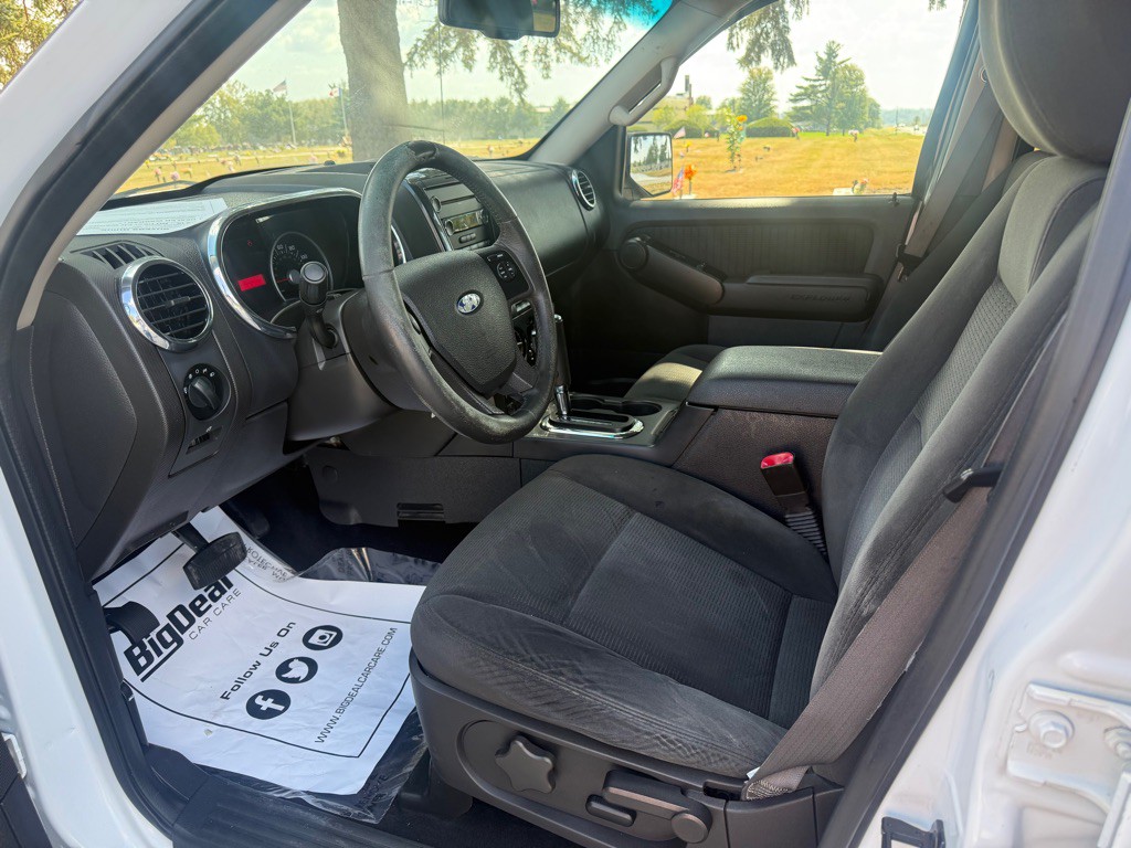 2009 Ford Explorer Image 7