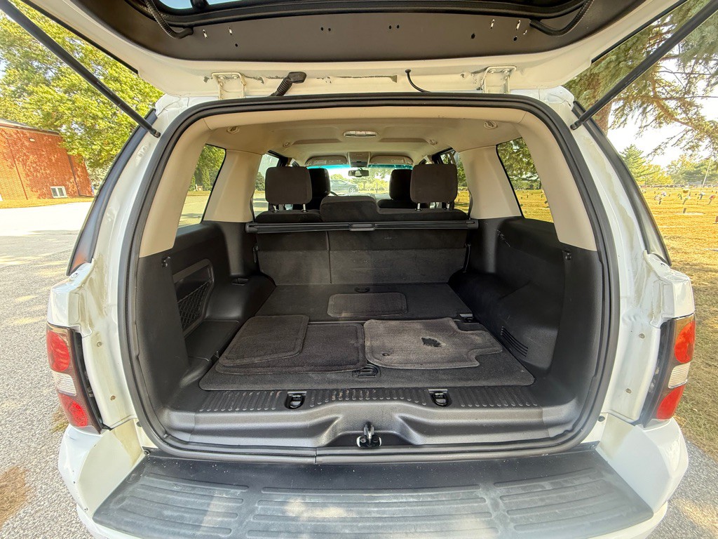 2009 Ford Explorer Image 9