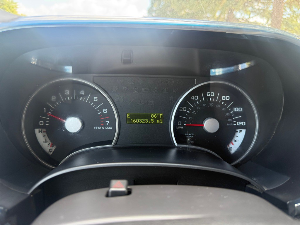 2009 Ford Explorer Image 12
