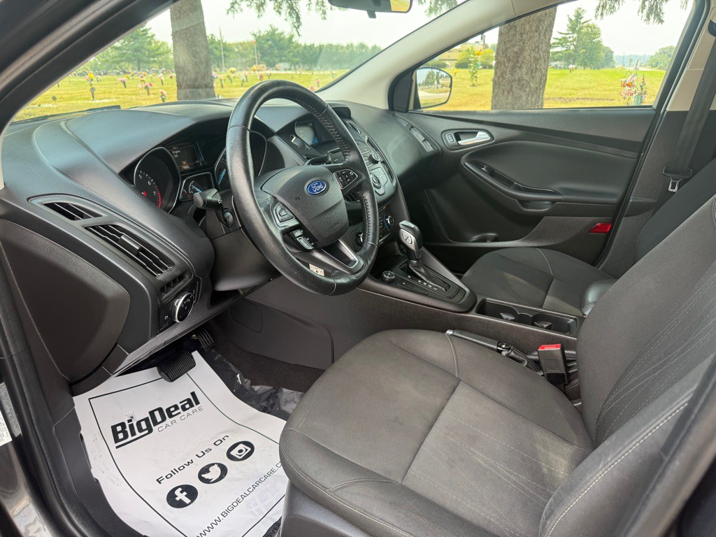 2015 Ford Focus Image 6