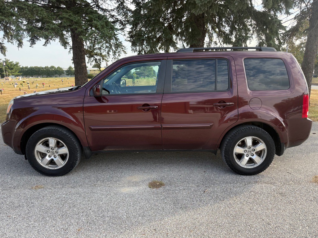 2011 Honda Pilot Image 2