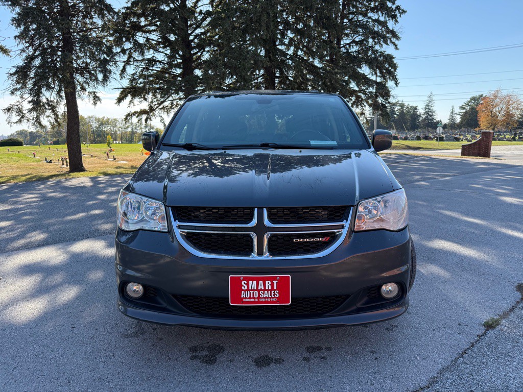 2018 Dodge Grand Caravan Image 2