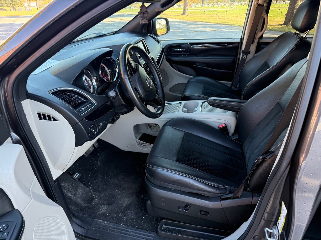2018 Dodge Grand Caravan Image 12
