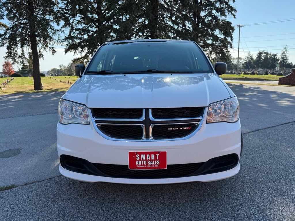 2016 Dodge Grand Caravan Image 2