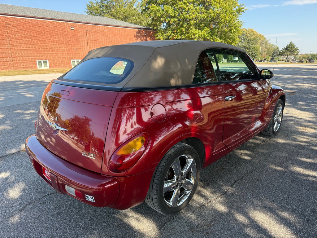 2005 Chrysler PT Cruiser Image 3
