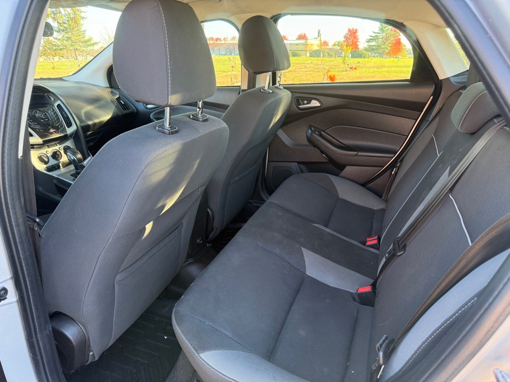 2013 Ford Focus Image 8