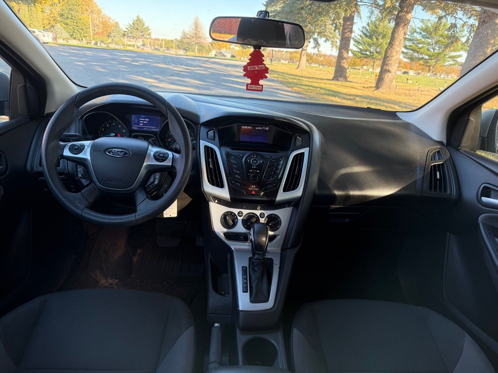 2013 Ford Focus Image 9