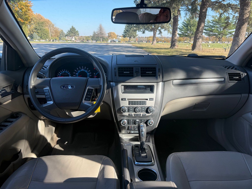 2012 Ford Fusion Image 9