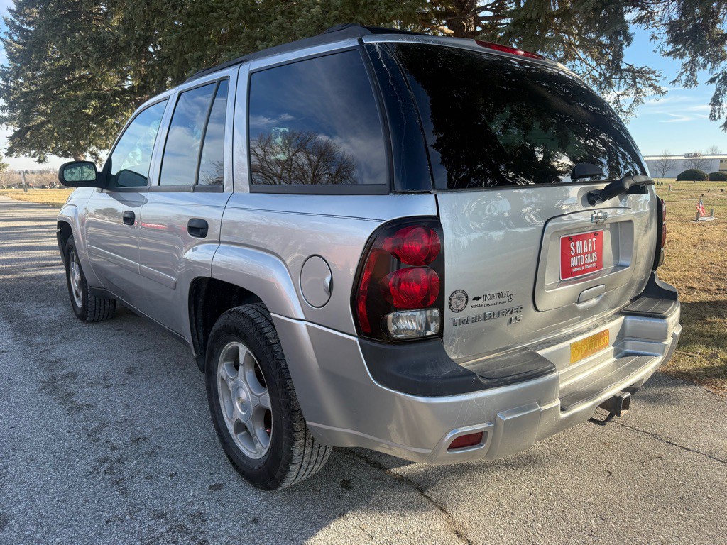 2008 Chevrolet Trailblazer Image 3