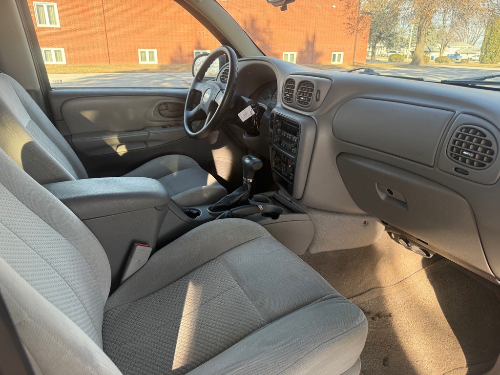 2008 Chevrolet Trailblazer Image 11