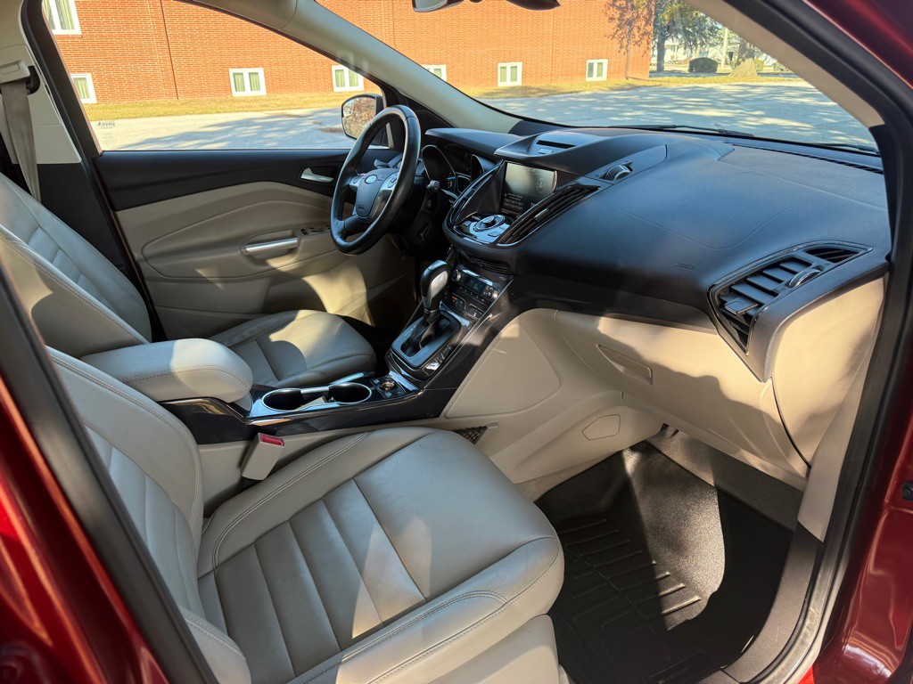 2014 Ford Escape Image 9