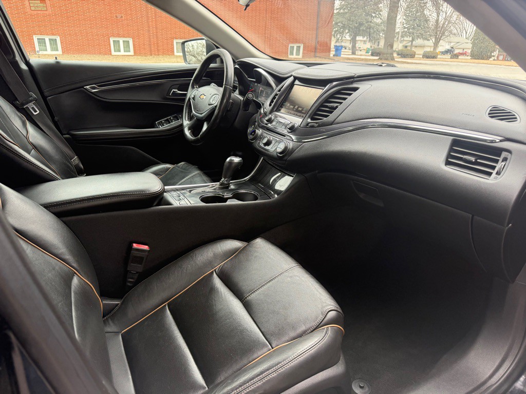 2016 Chevrolet Impala Image 11