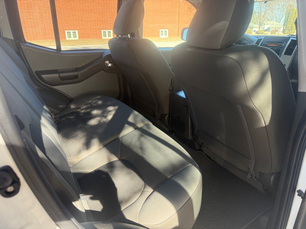 2011 Nissan Xterra Image 11