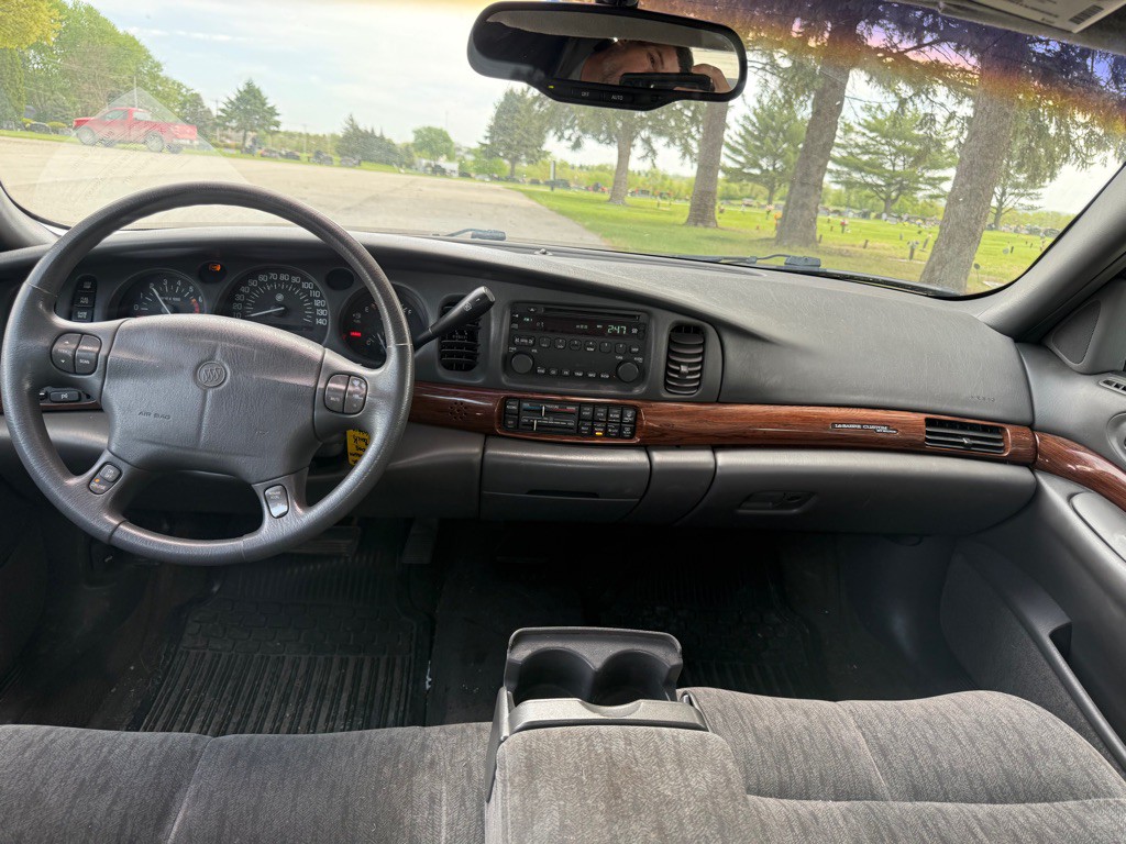 2005 Buick LeSabre Image 10