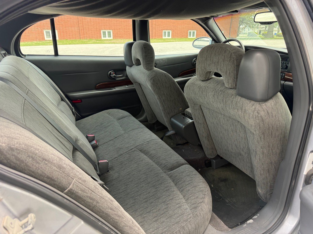 2005 Buick LeSabre Image 12
