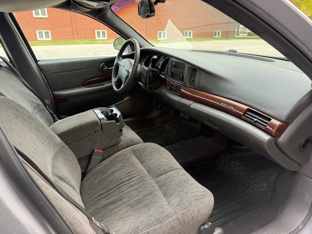 2005 Buick LeSabre Image 13