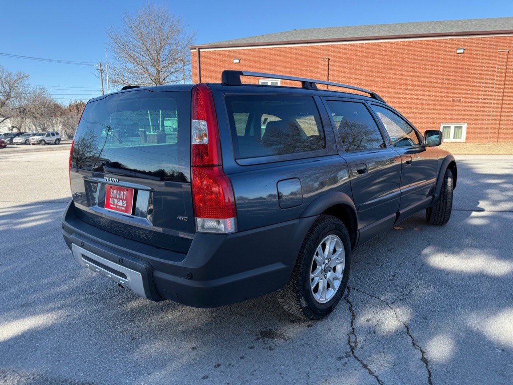 2007 Volvo XC70 Image 5