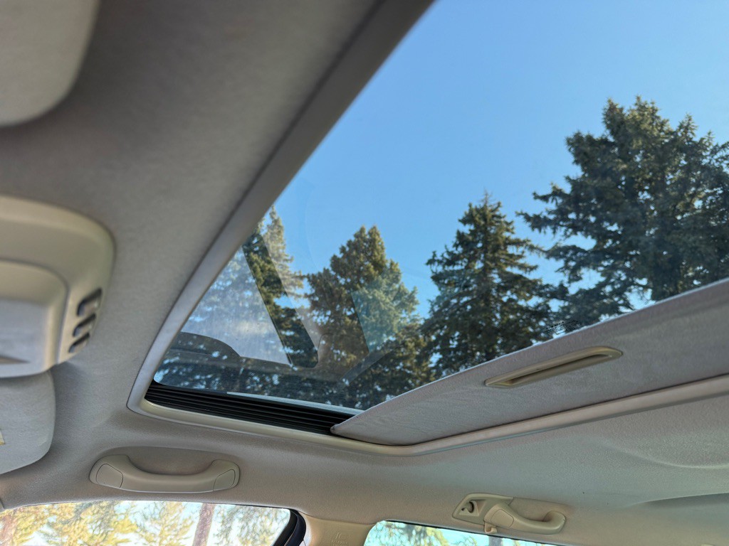 2007 Volvo XC70 Image 15