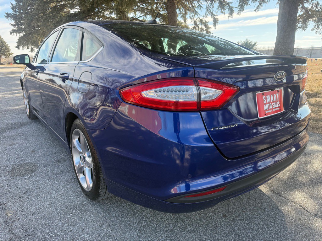 2016 Ford Fusion Image 6