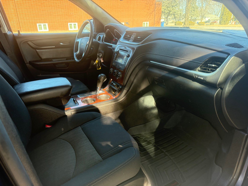 2014 Chevrolet Traverse Image 12