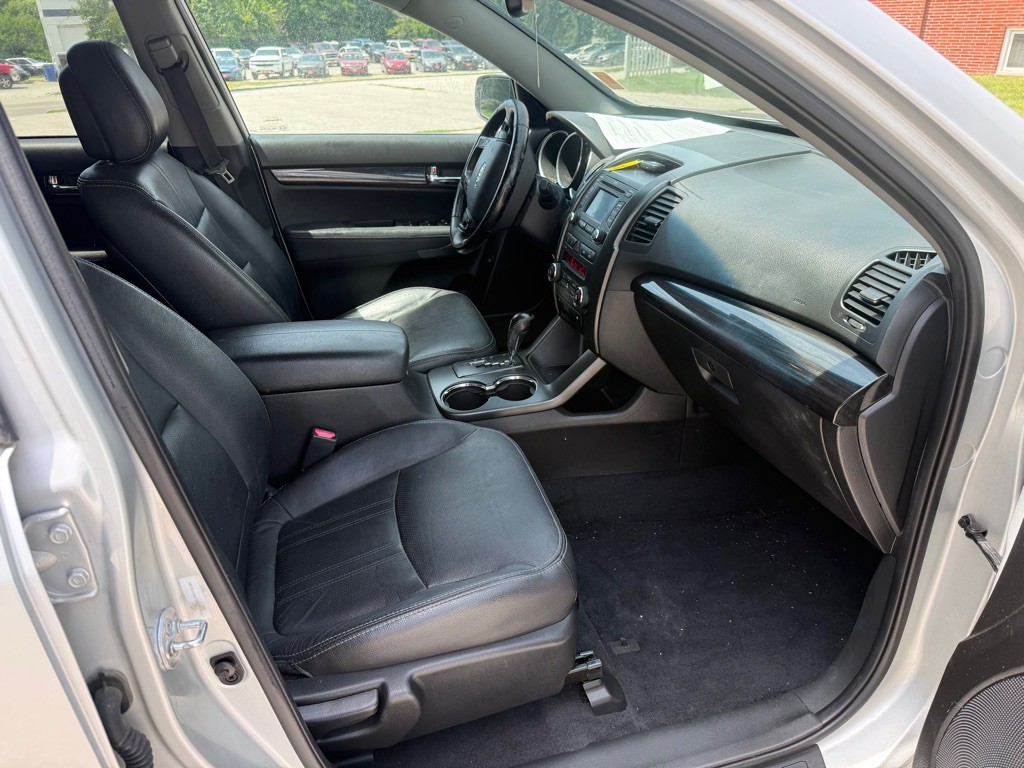 2013 Kia Sorento Image 9