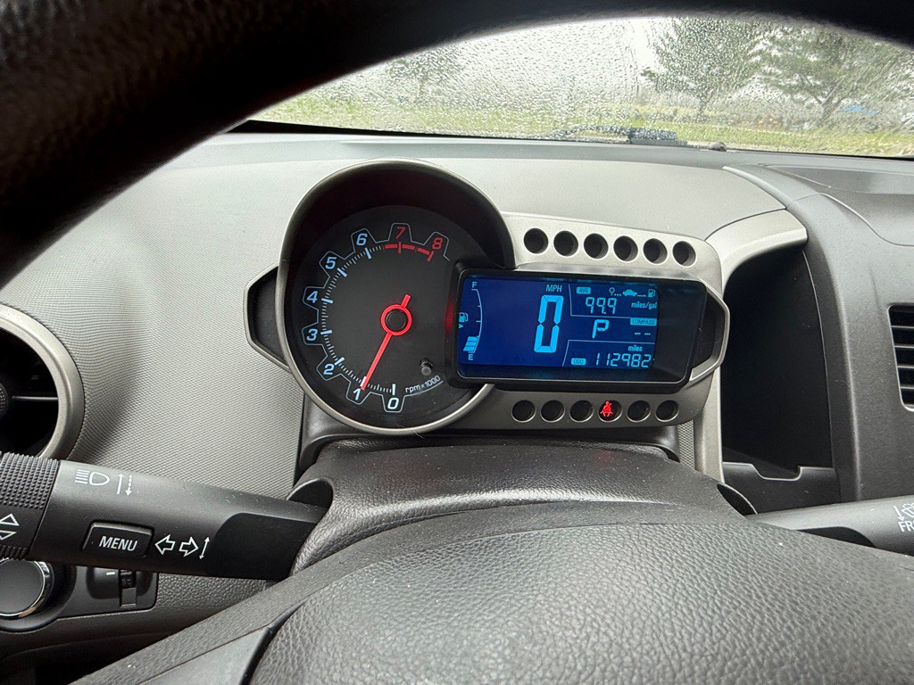 2015 Chevrolet Sonic Image 11