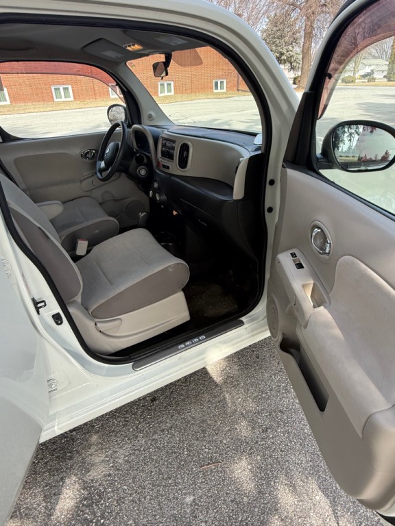 2009 Nissan Cube Image 9