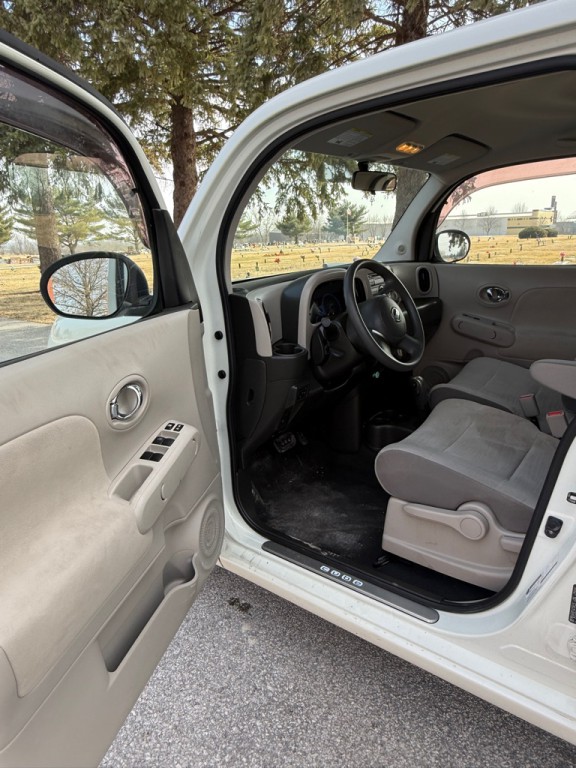 2009 Nissan Cube Image 11
