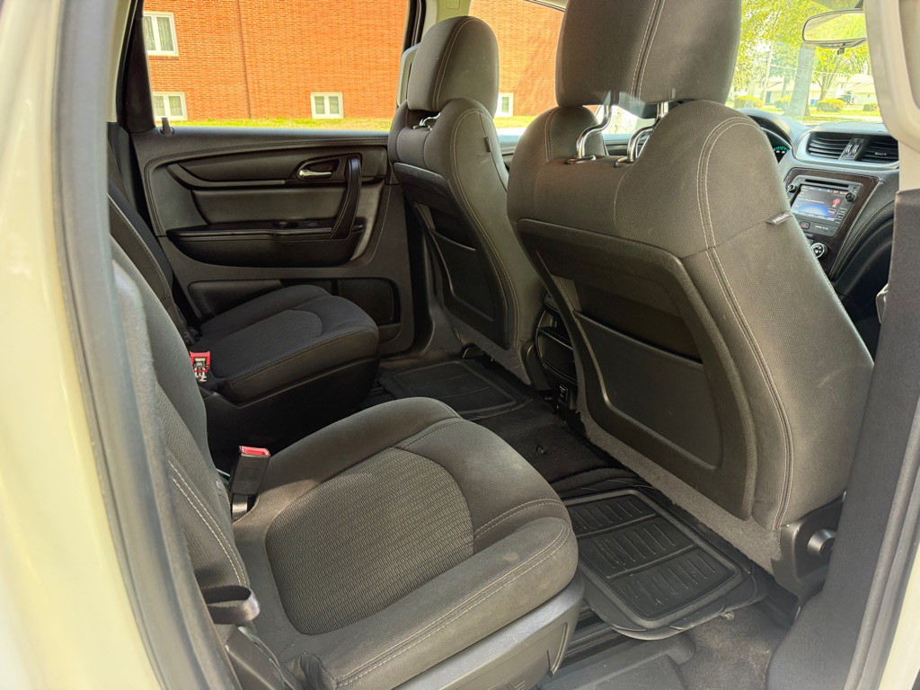 2015 Chevrolet Traverse Image 10
