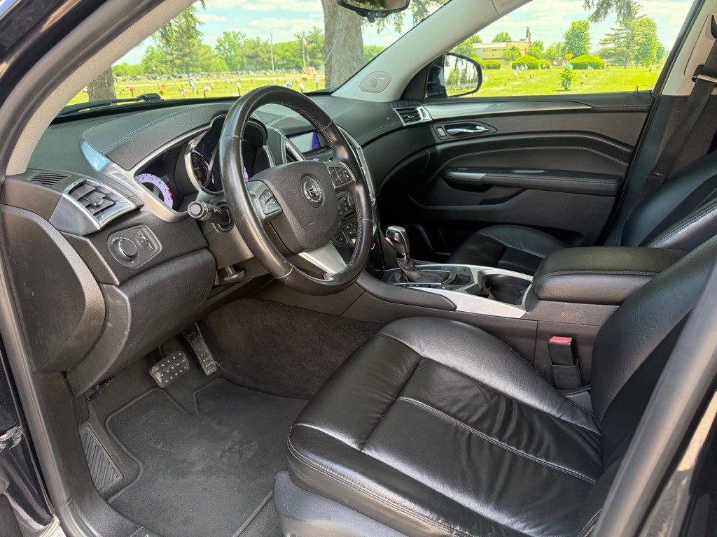 2012 Cadillac SRX Image 7