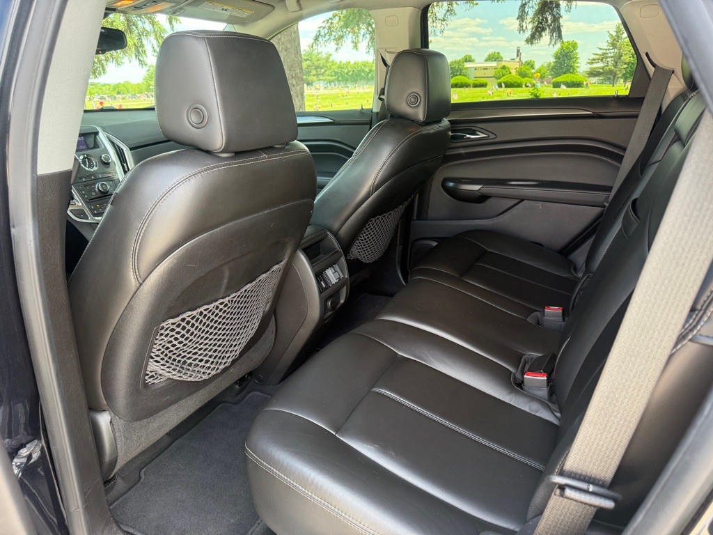 2012 Cadillac SRX Image 8