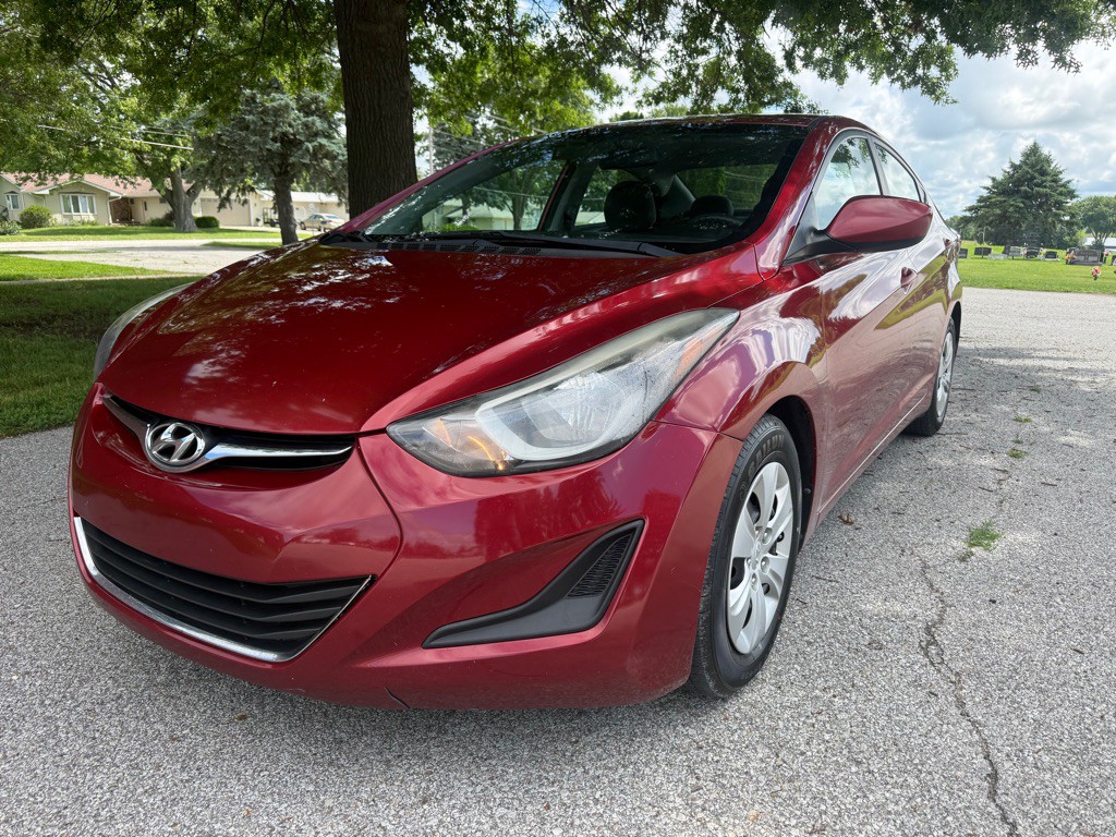 2016 Hyundai Elantra Image 1