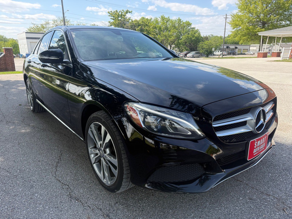 2015 Mercedes-Benz C-Class Image 15