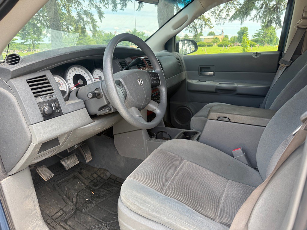 2005 Dodge Durango Image 6
