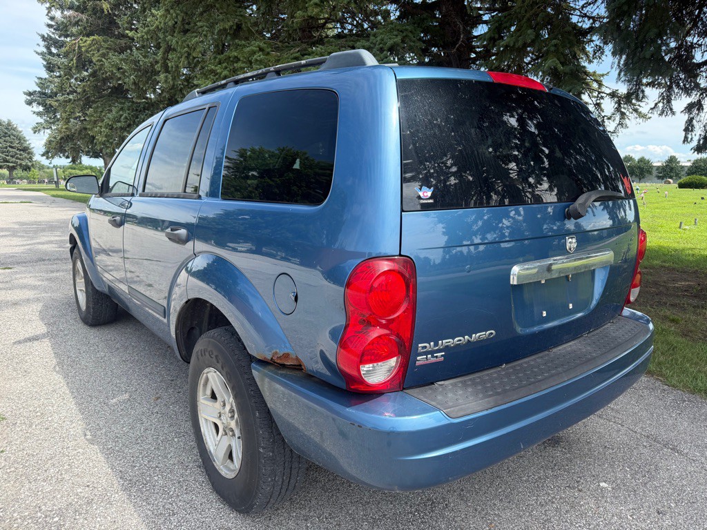 2005 Dodge Durango Image 3