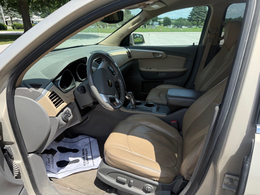 2012 Chevrolet Traverse Image 13
