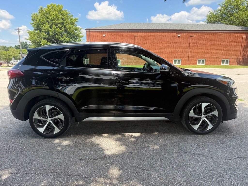 2017 Hyundai Tucson Image 4
