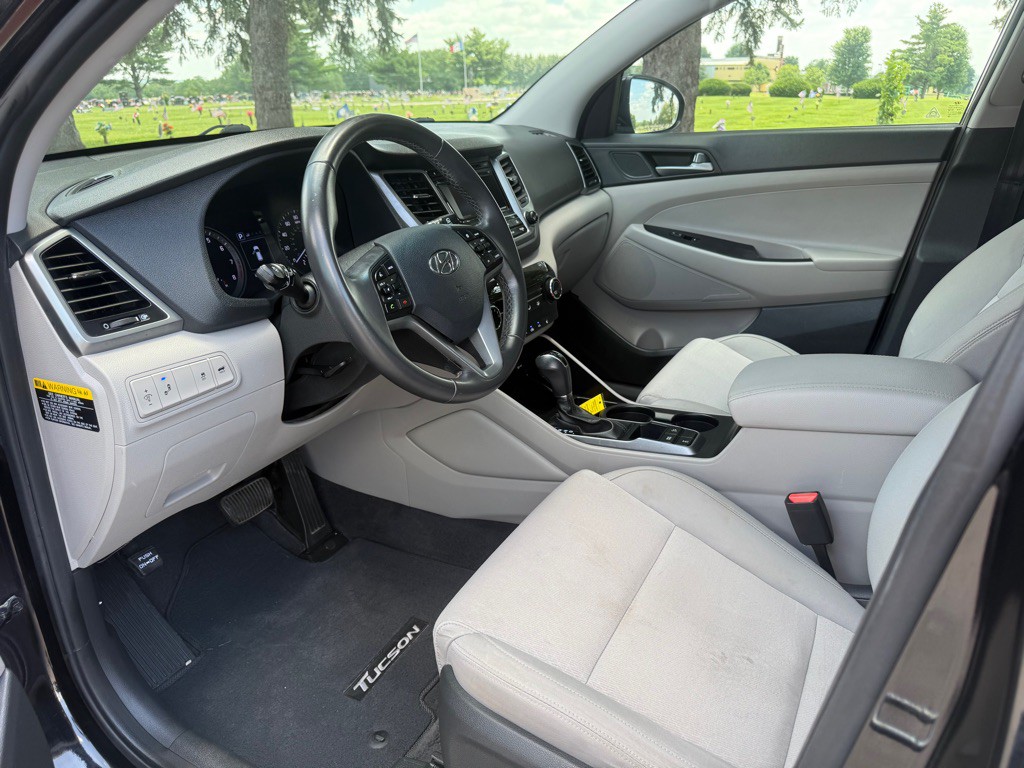 2017 Hyundai Tucson Image 7