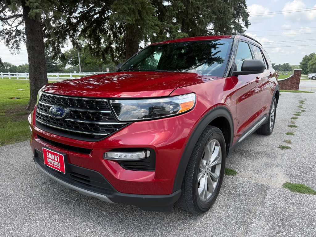 2020 Ford Explorer Image 1