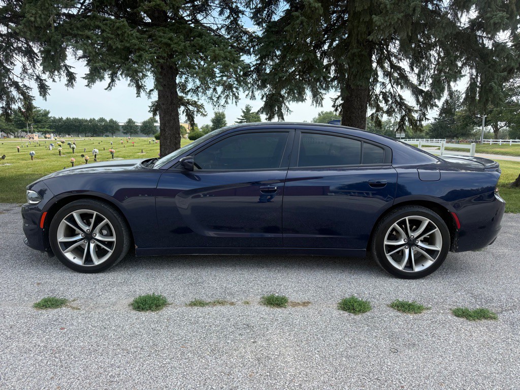 2016 Dodge Charger Image 2