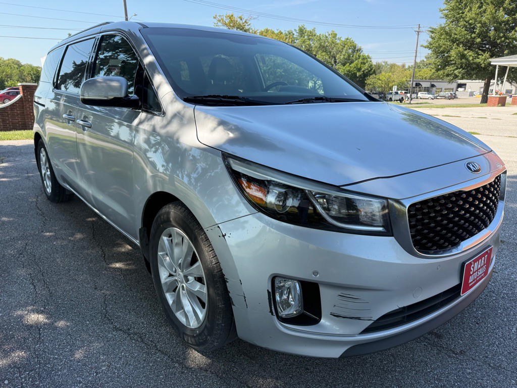 2018 Kia Sedona Image 7