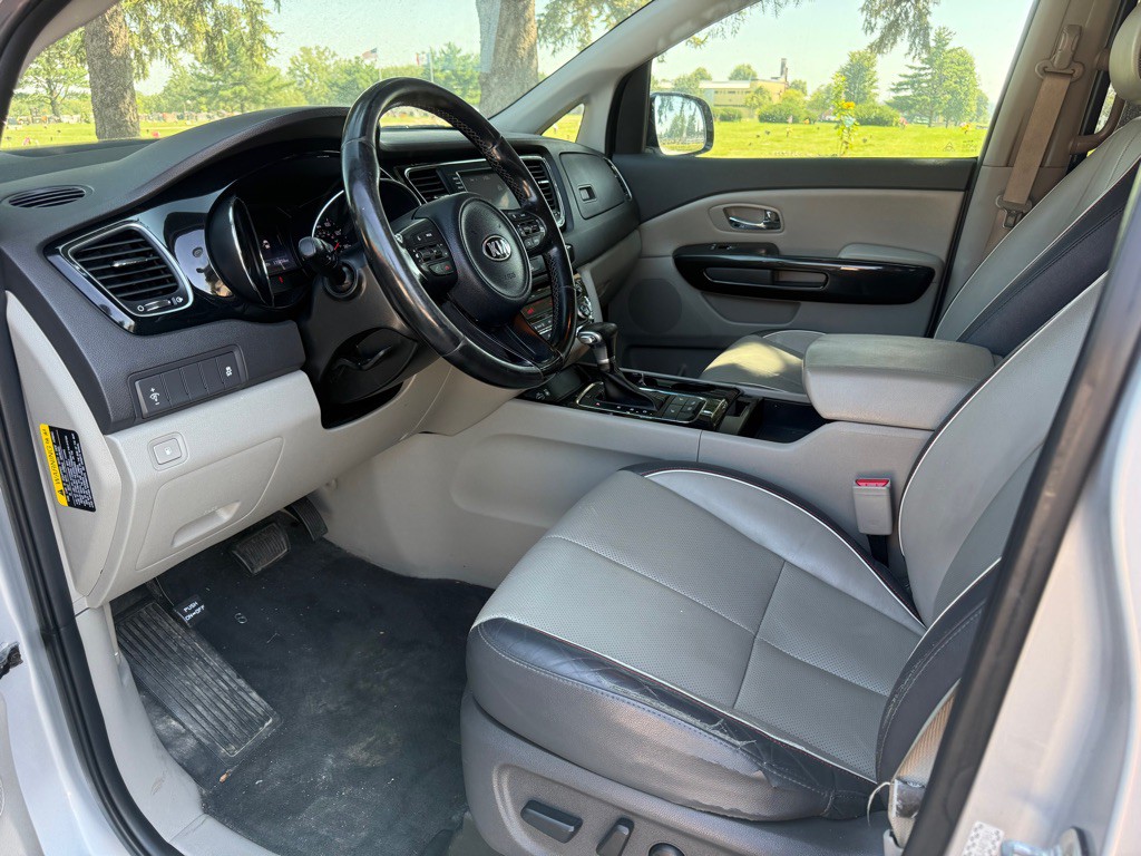 2018 Kia Sedona Image 8