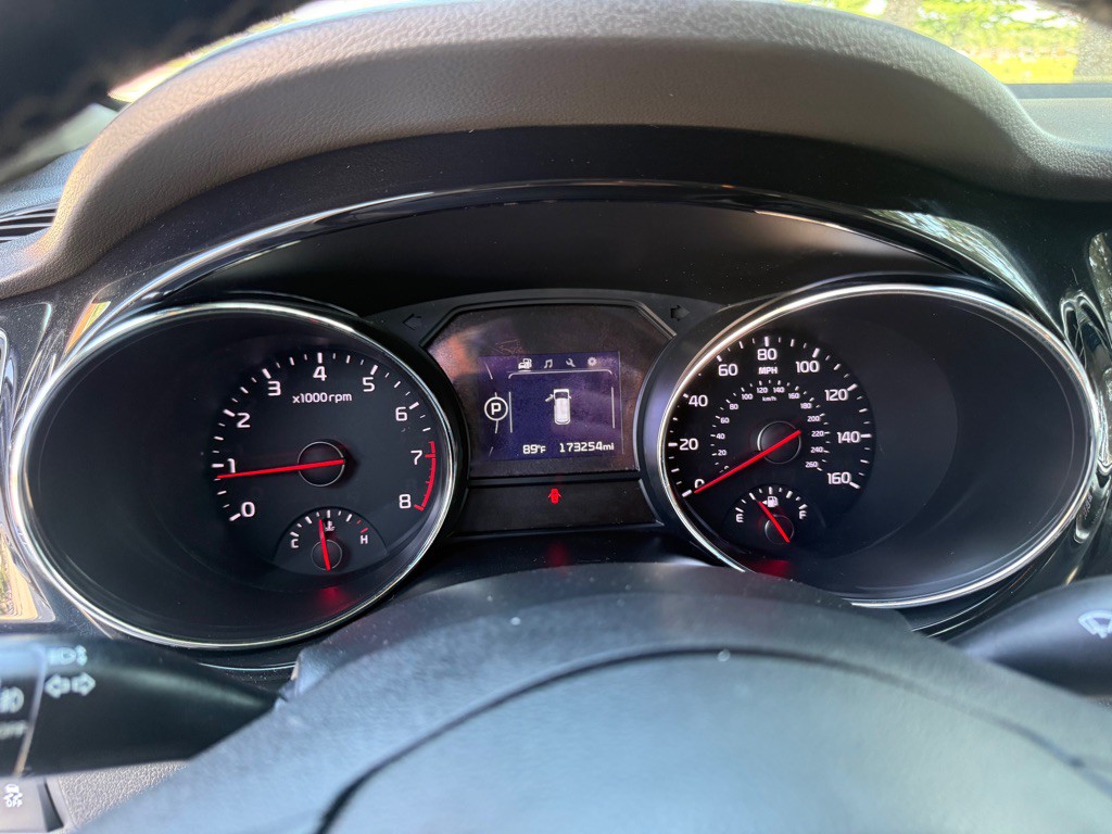 2018 Kia Sedona Image 9